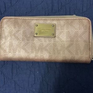 Michael Kors wallet
